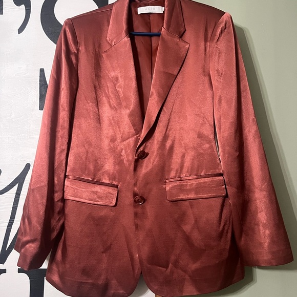 Astr Jackets & Blazers - ASTR The Label Silky Blazer NWT